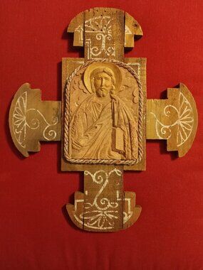 Rustic wooden cross wall hang